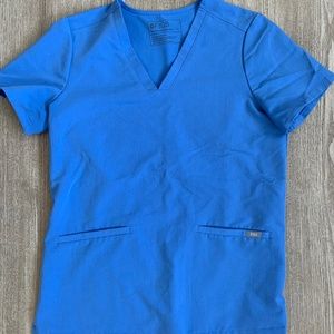 Ceil blue casma FIGS scrub top